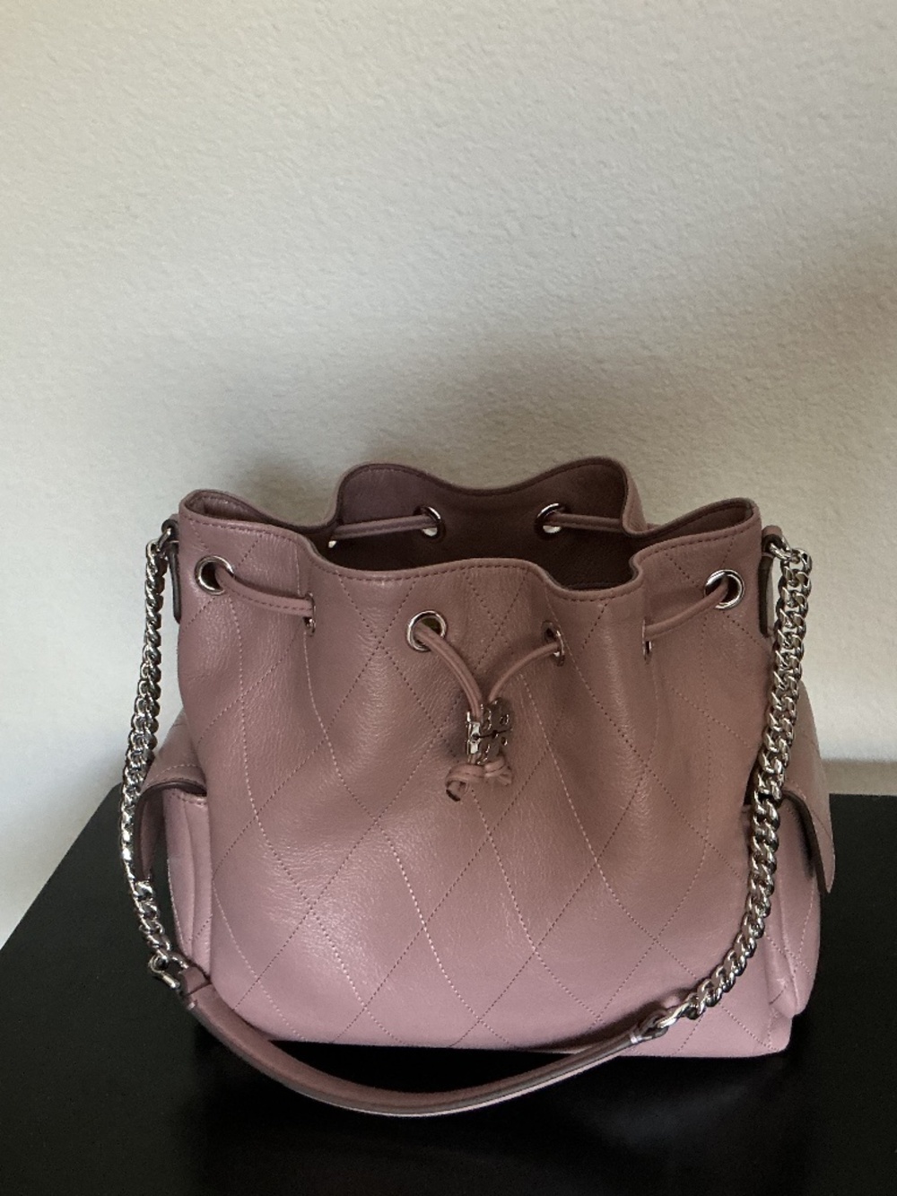 AUTHENTIC Small Tory Burch Charlie Drawstring Bucket Bag (Light Mauve)